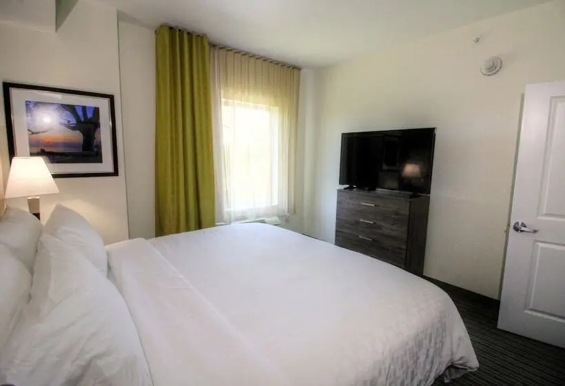 キングサイズベッドのスイートルーム, Candlewood Suites Memphis East By Ihg