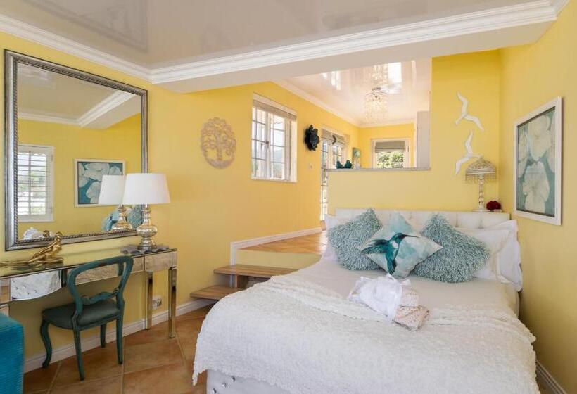 带1个卧室的带海景的公寓, Haus Am Strand On The Beach