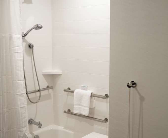 غرفة قياسية سرير كينج, Hilton Garden Inn Waco