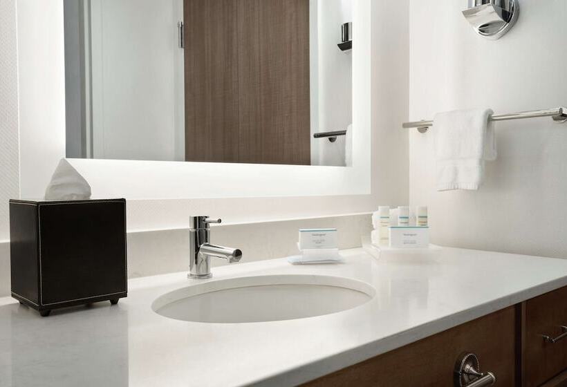 جناح, Homewood Suites By Hilton Florence