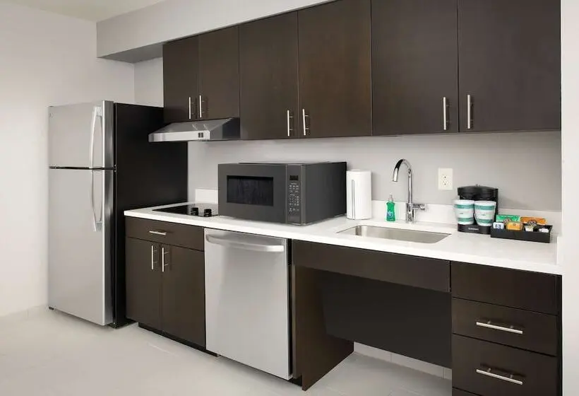 身障者適用スイートルーム, Homewood Suites By Hilton Kansas City Speedway