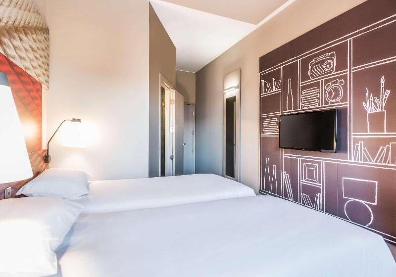 스탠다드 룸, Ibis Cali Granada