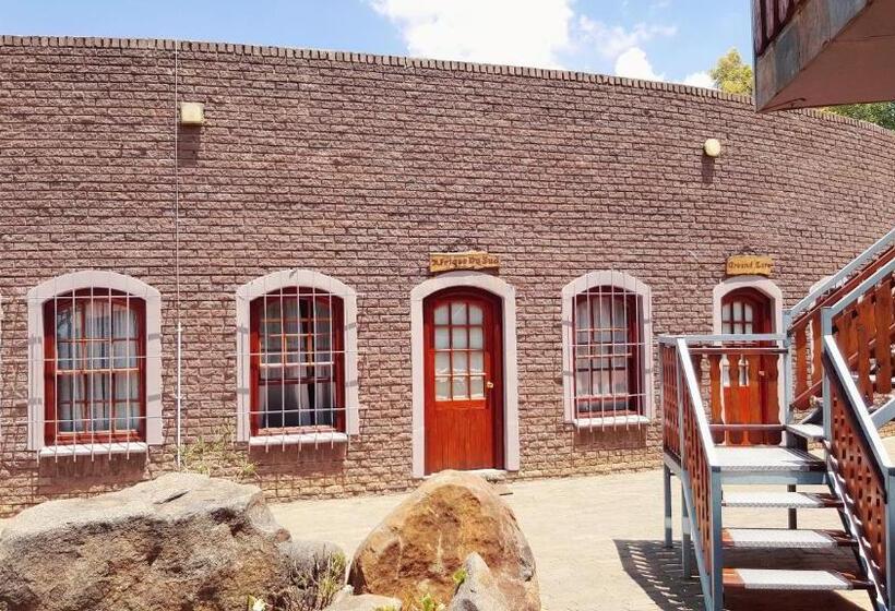 スタンダードルーム, Like A Rock