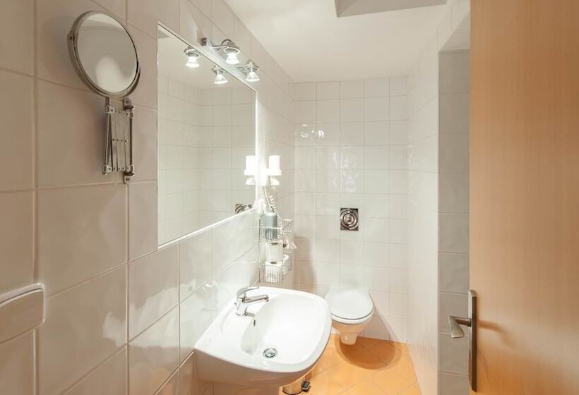 带1个卧室的带阳台的公寓, Garni Pod Skalkou