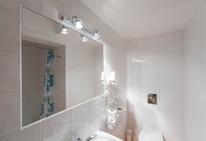 带1个卧室的带阳台的公寓, Garni Pod Skalkou