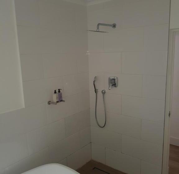 اتاق اکونومی, Thelab Franschhoek