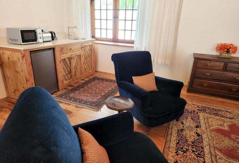 غرفة ديلوكس, Yellowwood House