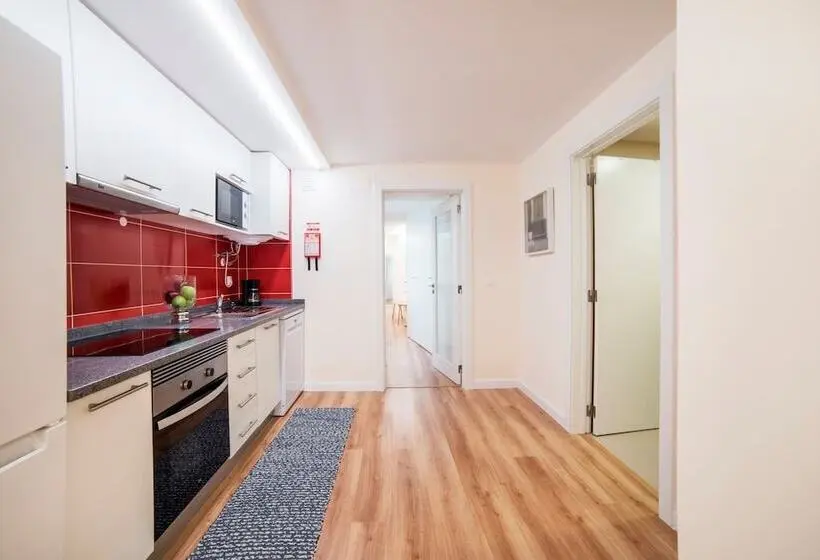 آپارتمان 1 خوابه اینتریور, Lis Apartments