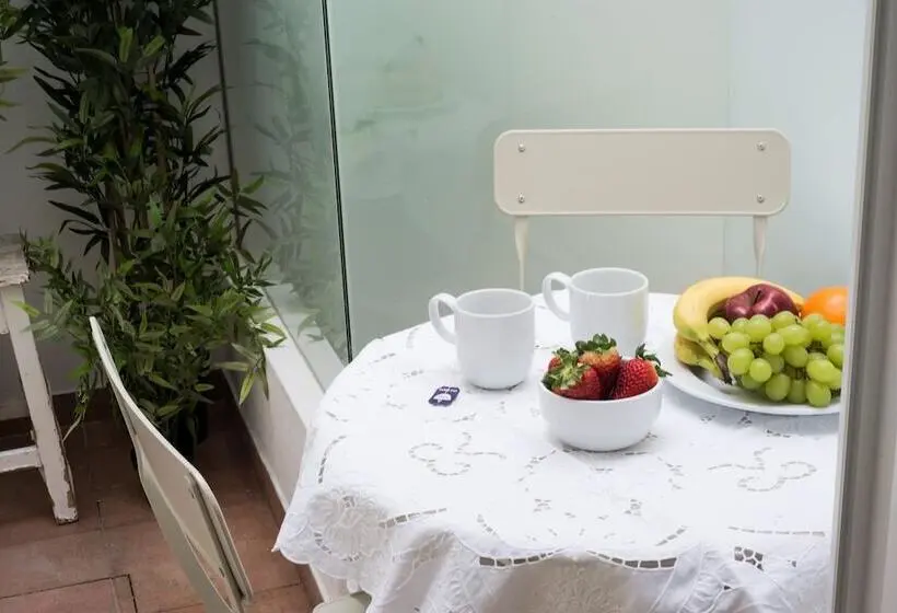 آپارتمان 1 خوابه اینتریور, Lis Apartments
