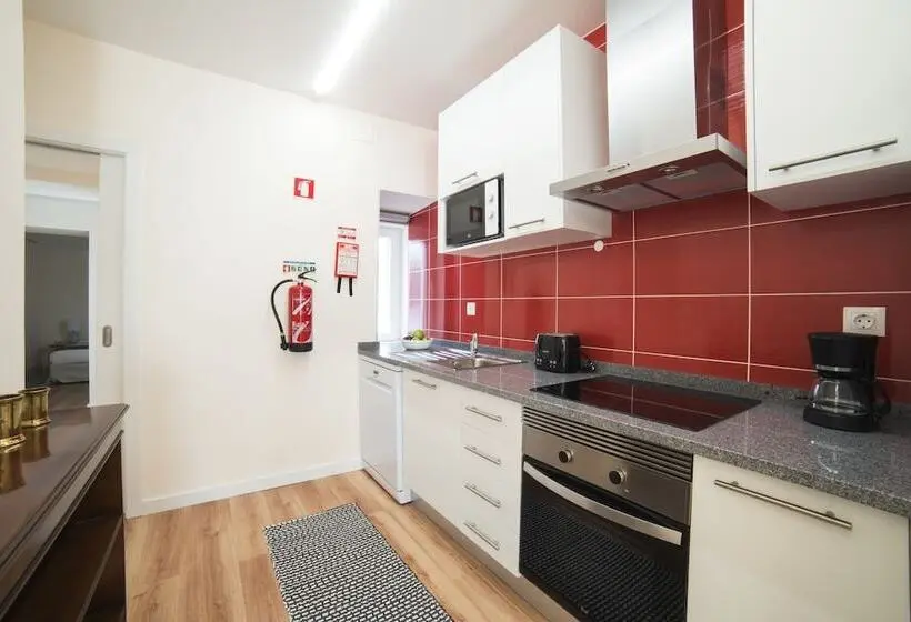 آپارتمان 1 خوابه, Lis Apartments