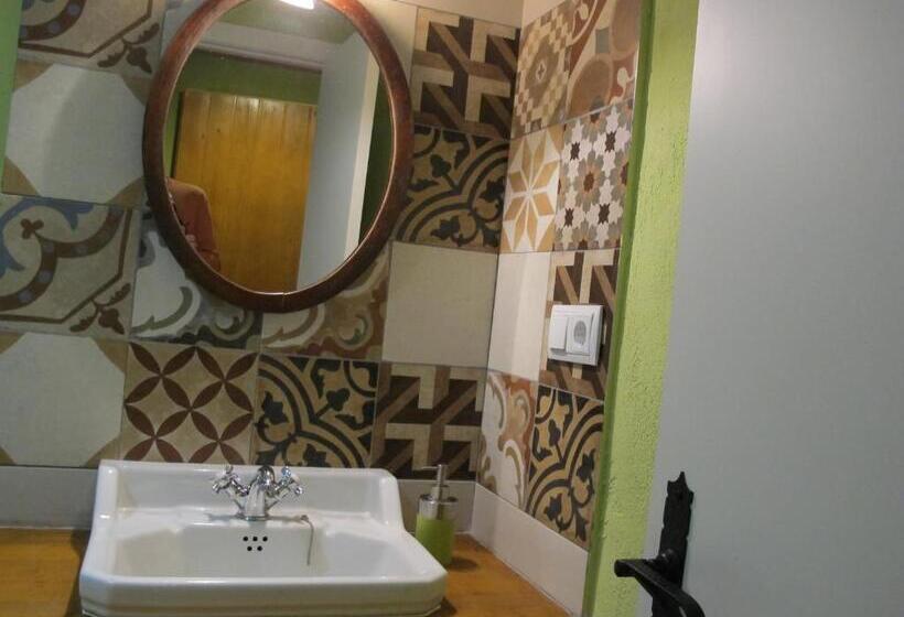 Quarto Triplo Estandar, Mas Can Puig De Fuirosos