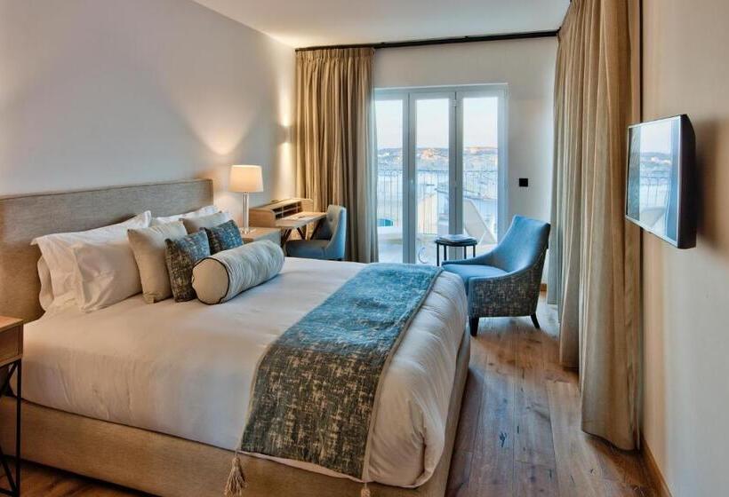 اتاق لوکس با چشم‌انداز دریا, 66 Saint Paul S & Spa