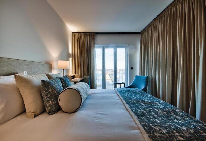 اتاق لوکس با چشم‌انداز دریا, 66 Saint Paul S & Spa