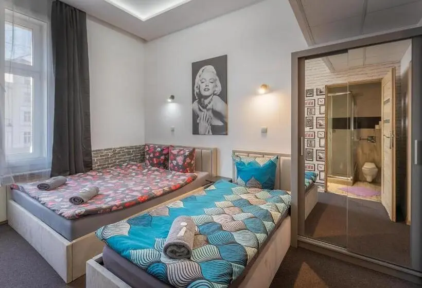 اتاق لوکس, 70s Business Room