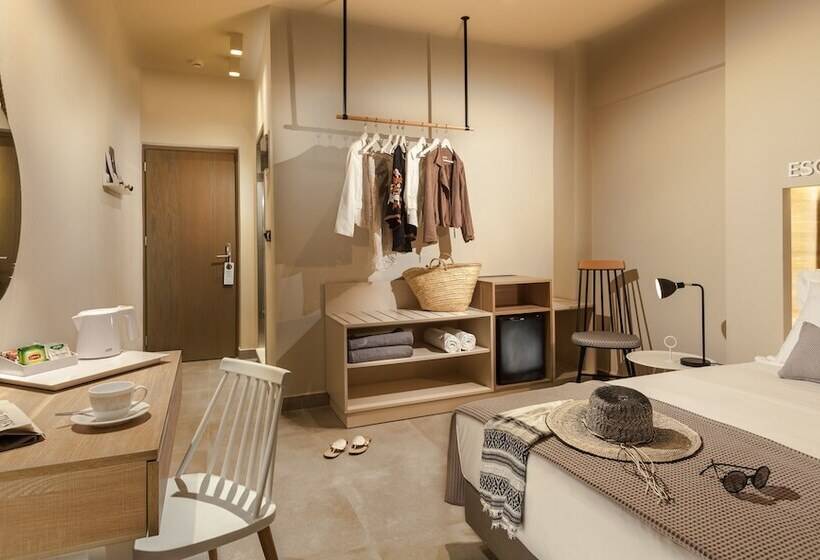 デラックスルーム, Carian