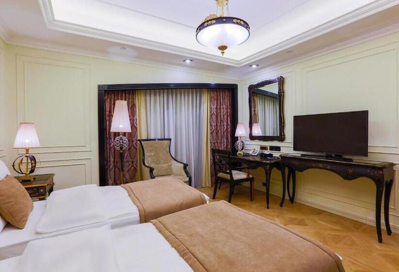 디럭스 룸, Golden Palace Hotel Yerevan