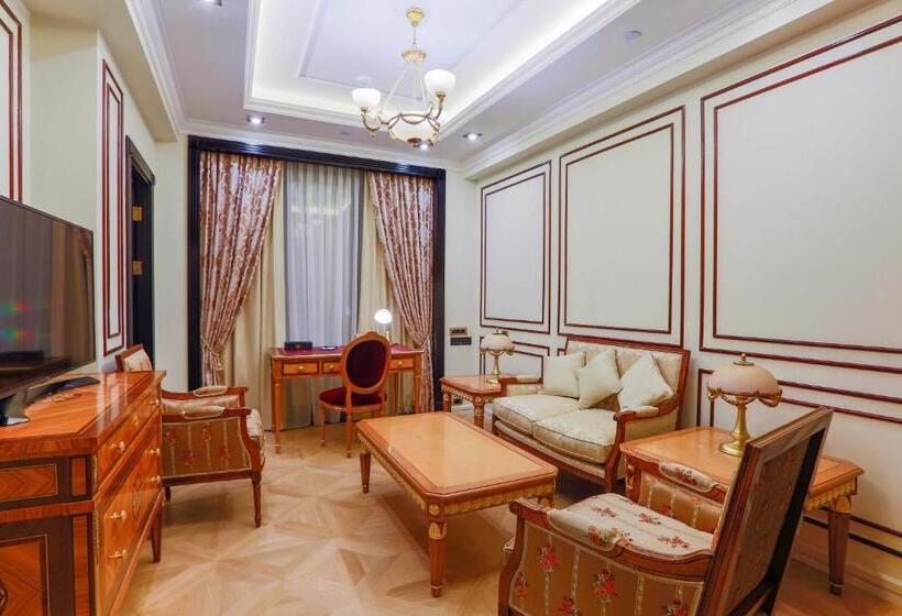 프리미엄 스위트, Golden Palace Hotel Yerevan