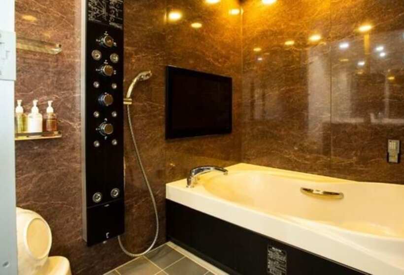 סוויטת ג'וניור, Gran Cerezo Kagoshima