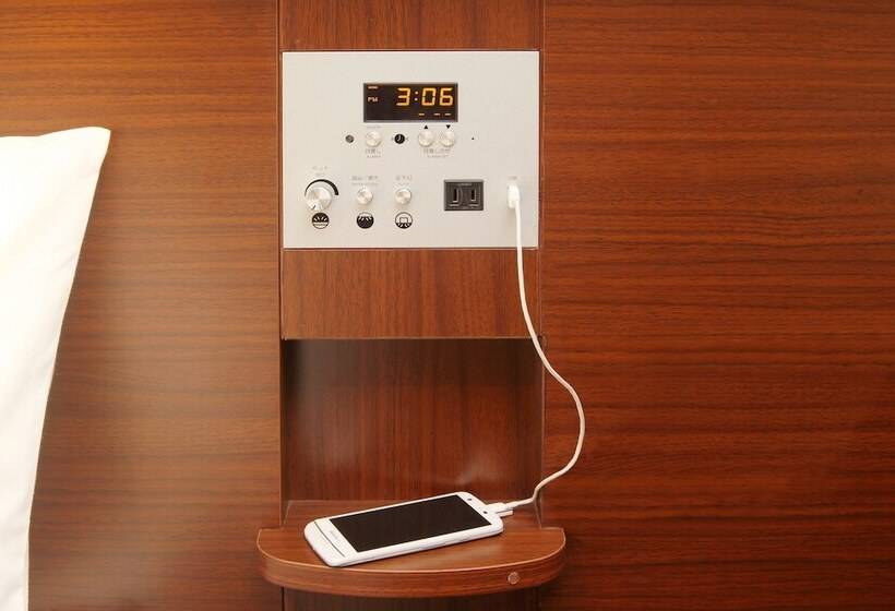 Номер Стандарт, Keio Presso Inn Tokyo Station Yaesu