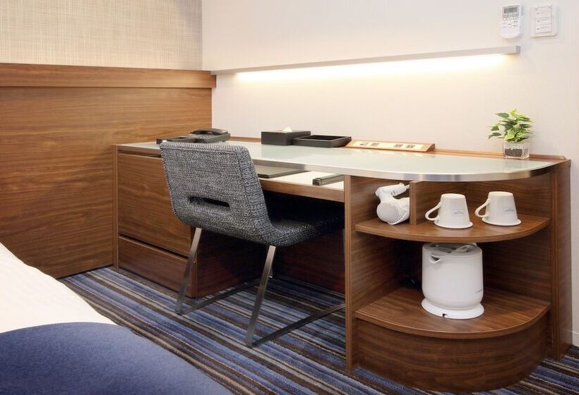 Номер Стандарт, Keio Presso Inn Tokyo Station Yaesu