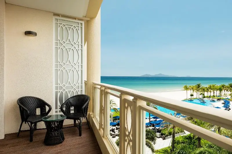 オーシャンビューデラックスルーム, Sheraton Grand Danang Resort & Convention Center