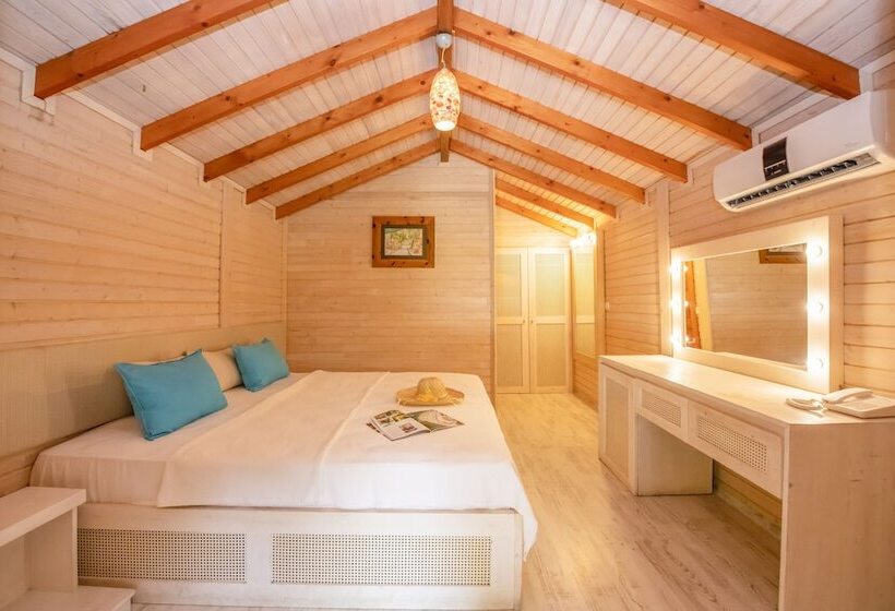 Bangalô Standard, Sugar Beach Club