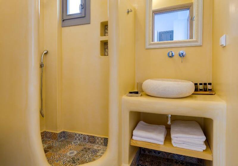 Suíte com Piscina, White Harmony Suites