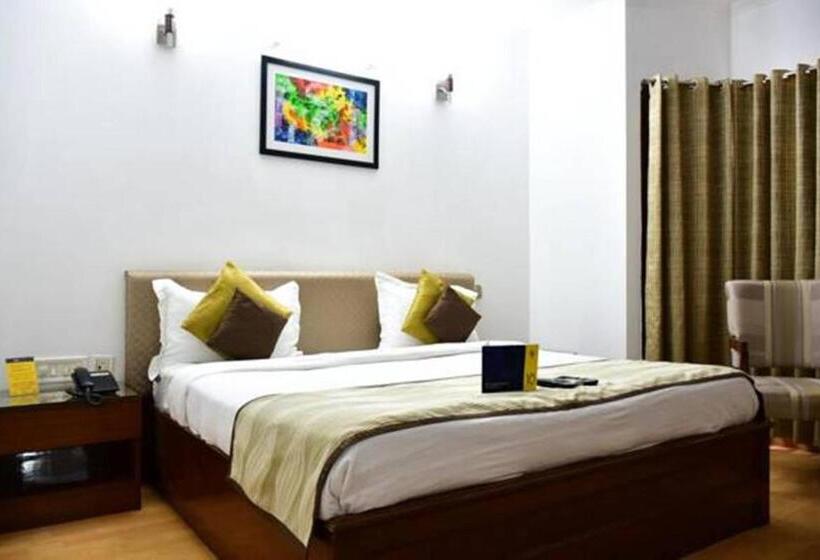 디럭스 룸 킹사이즈 침대, Windsor Castle