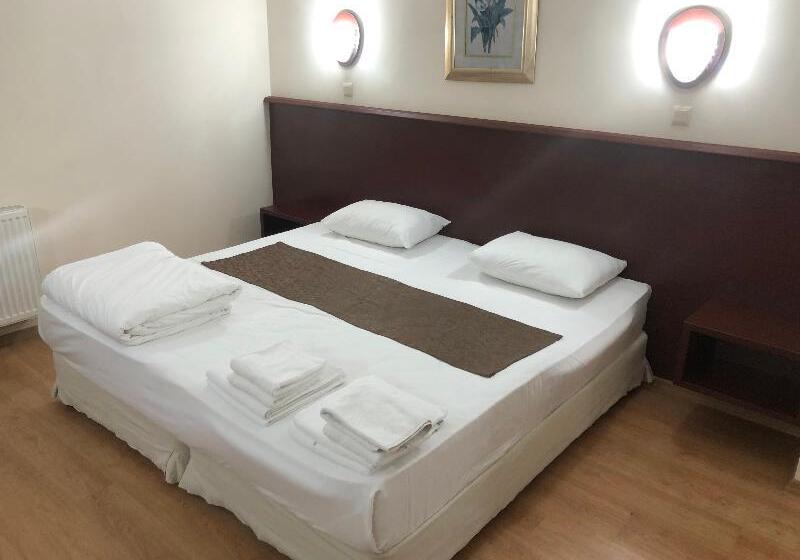 اتاق استاندارد, Zarha Mountain Resort