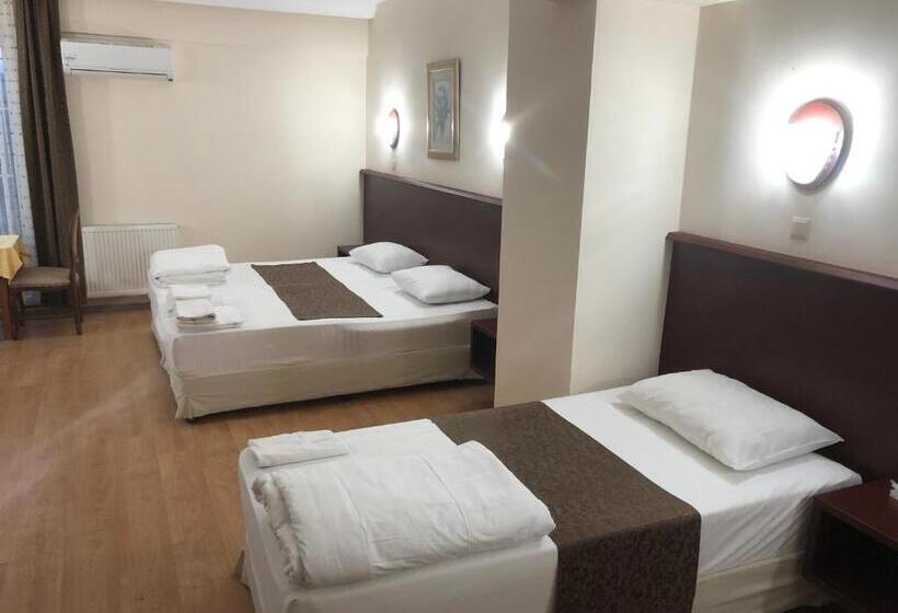 Camera Tripla Standard, Zarha Mountain Resort