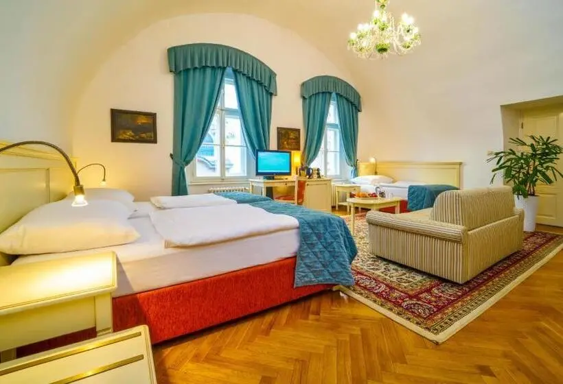 اتاق استاندارد, Josephine Old Town Square Hotel Czech Leading Hotels