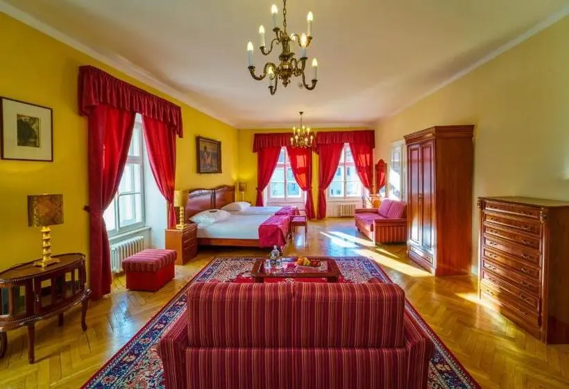 سوییت, Josephine Old Town Square Hotel Czech Leading Hotels