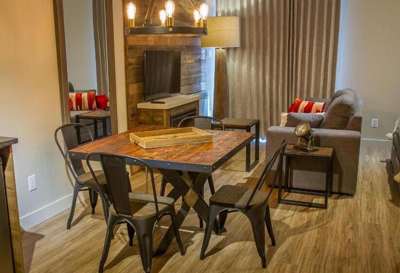 标准工作室, Le Viking Resort & Marina