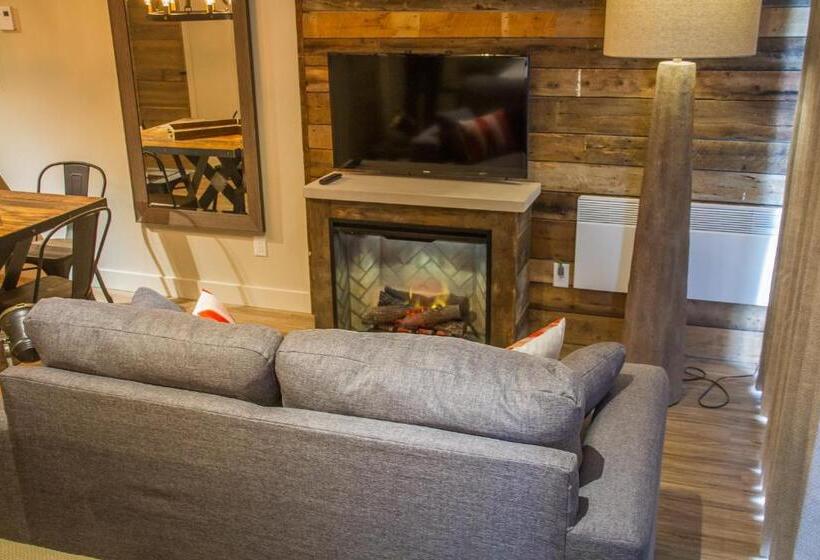 标准工作室, Le Viking Resort & Marina