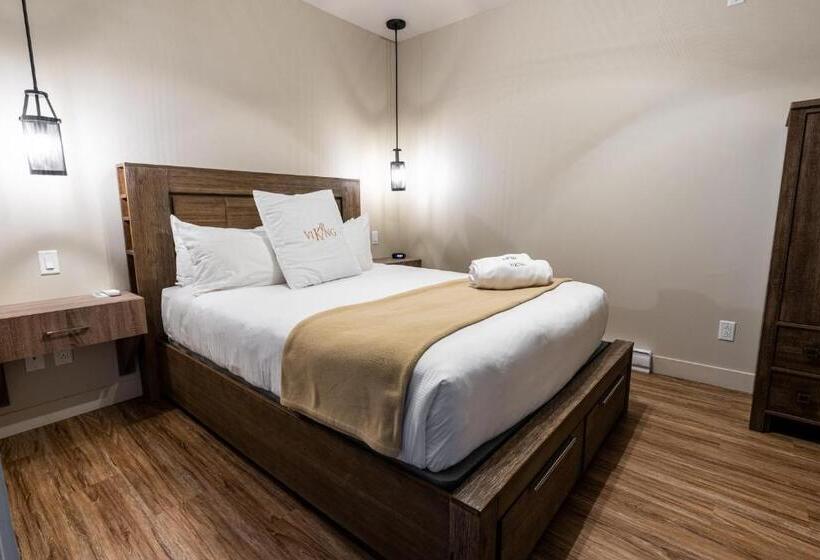 1 Bedroom Apartment Lake View, Le Viking Resort & Marina