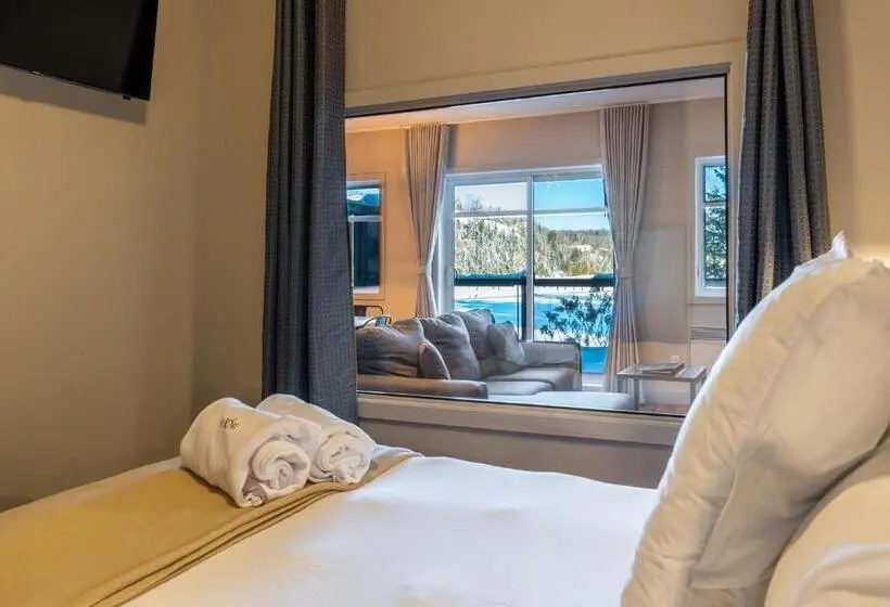 2 Bedrooms Apartment Lake View, Le Viking Resort & Marina