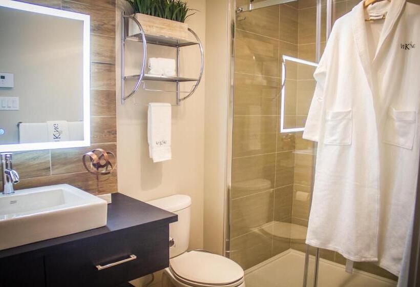 1 Bedroom Apartment Lake View, Le Viking Resort & Marina