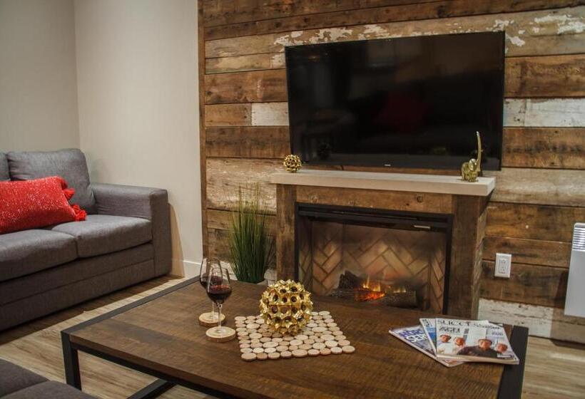 1 Bedroom Apartment Lake View, Le Viking Resort & Marina