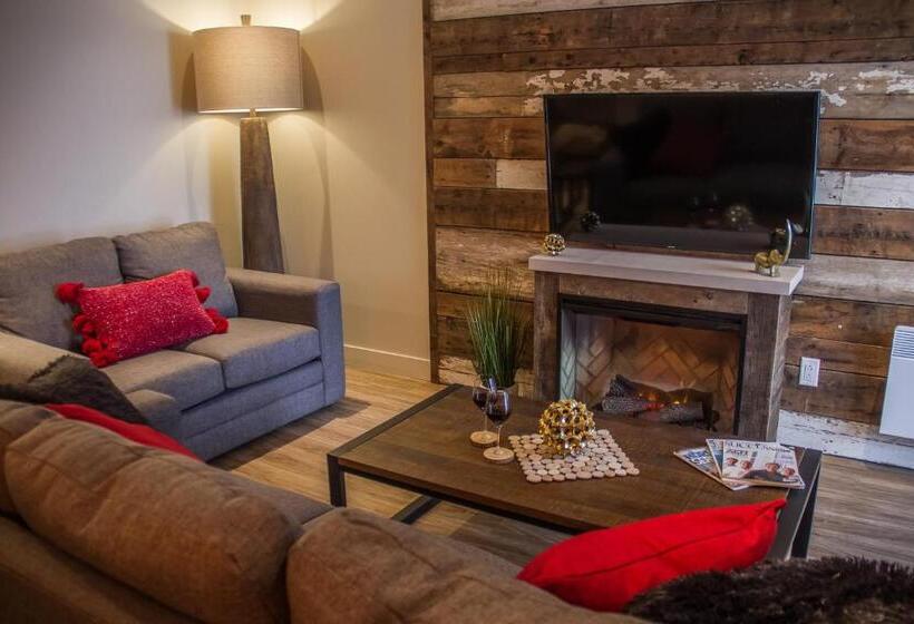 1 Bedroom Apartment Lake View, Le Viking Resort & Marina