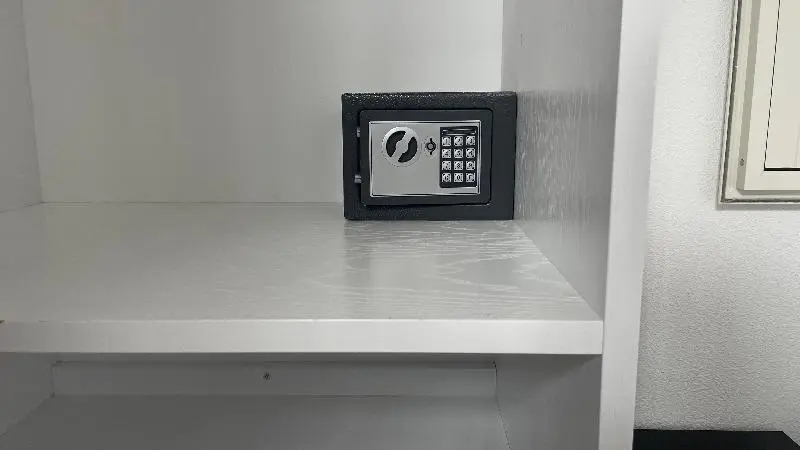 Standard Yhden Hengen Huone, Maluentu