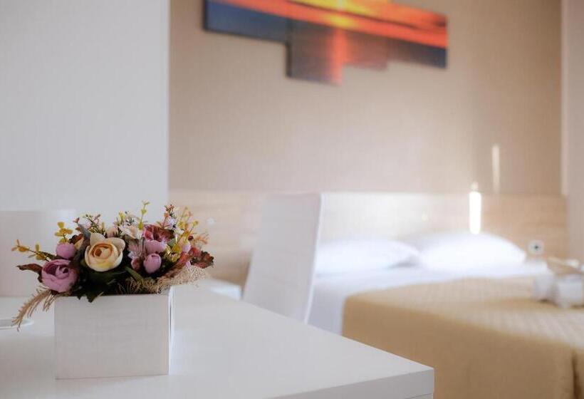 スタンダードトリプルルーム, B&b Lamezia Airport