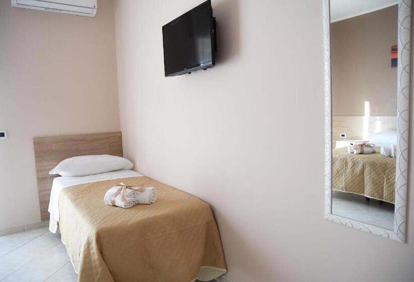 スタンダードトリプルルーム, B&b Lamezia Airport