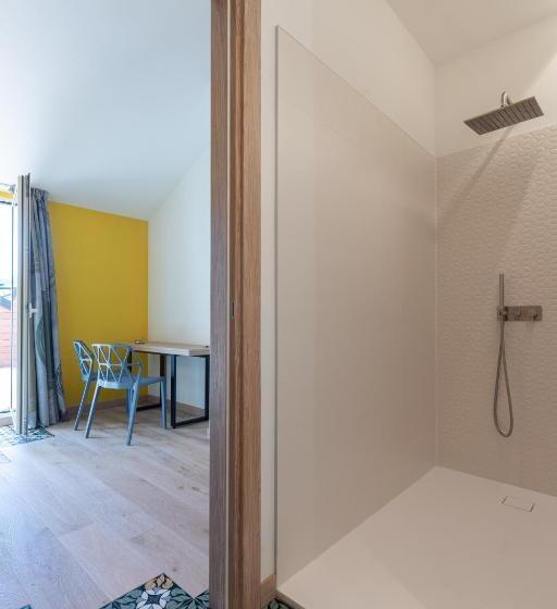 Люкс с Террасой, Holiday Iv Gardan