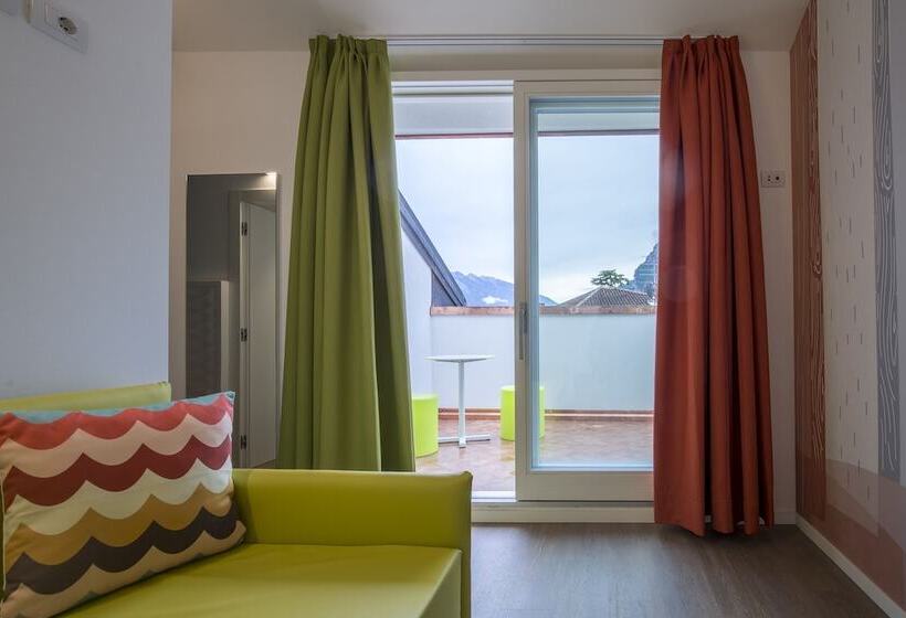 Номер Superior, Holiday Iv Gardan