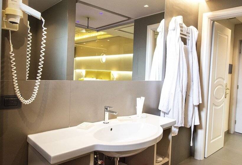 Люкс Superior, Miramare