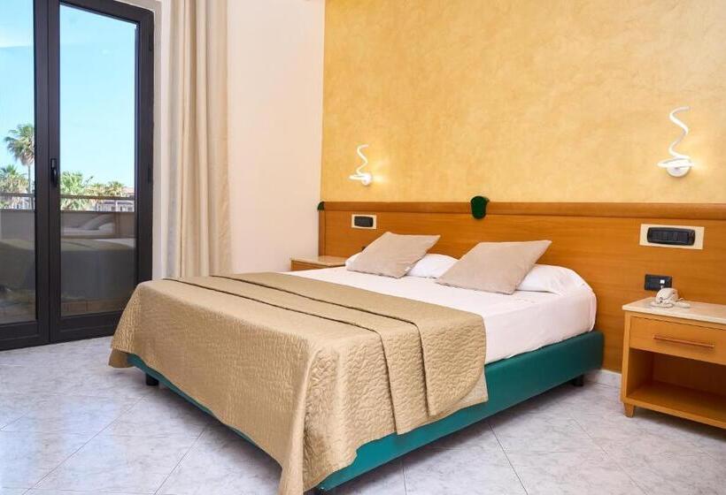 Номер Стандарт Трехместный, Miramare