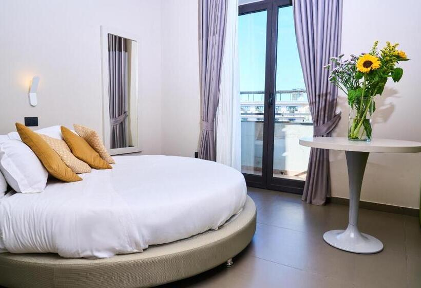 Полулюкс Повышенной Комфортности, Miramare