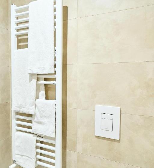 Четырехместный Номер Deluxe, Miramare