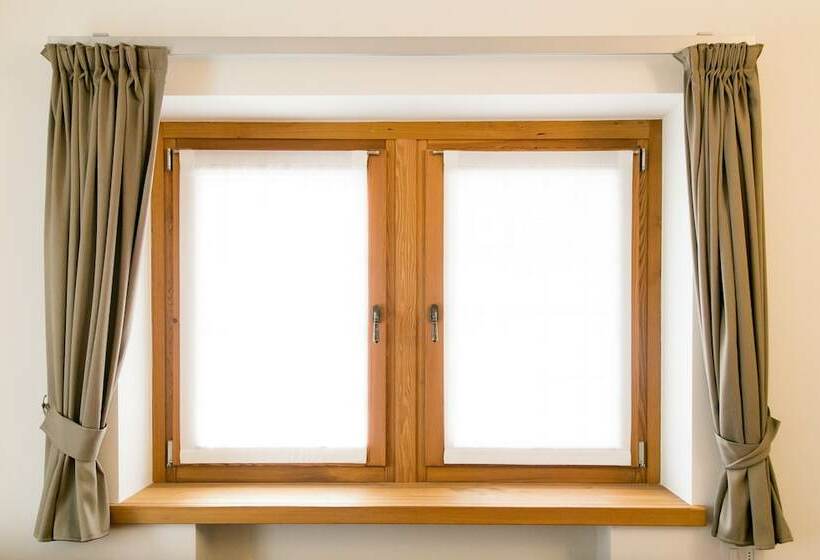 إستوديو قياسى, Mirtillo Blu Family Apartment