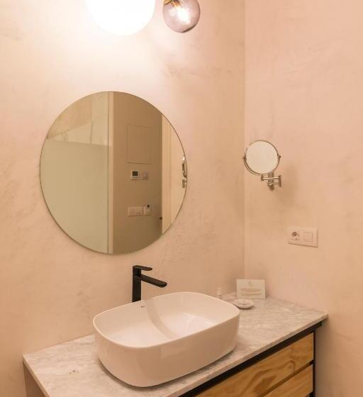 اتاق کلاسیک, Veintiuno Emblematic Hotels Adults Only